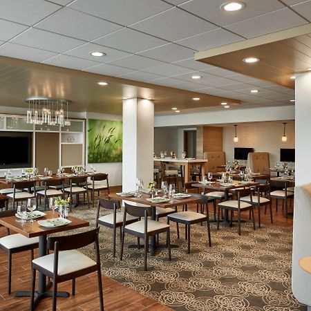 Holiday Inn Alexandria At Carlyle By Ihg Eksteriør billede