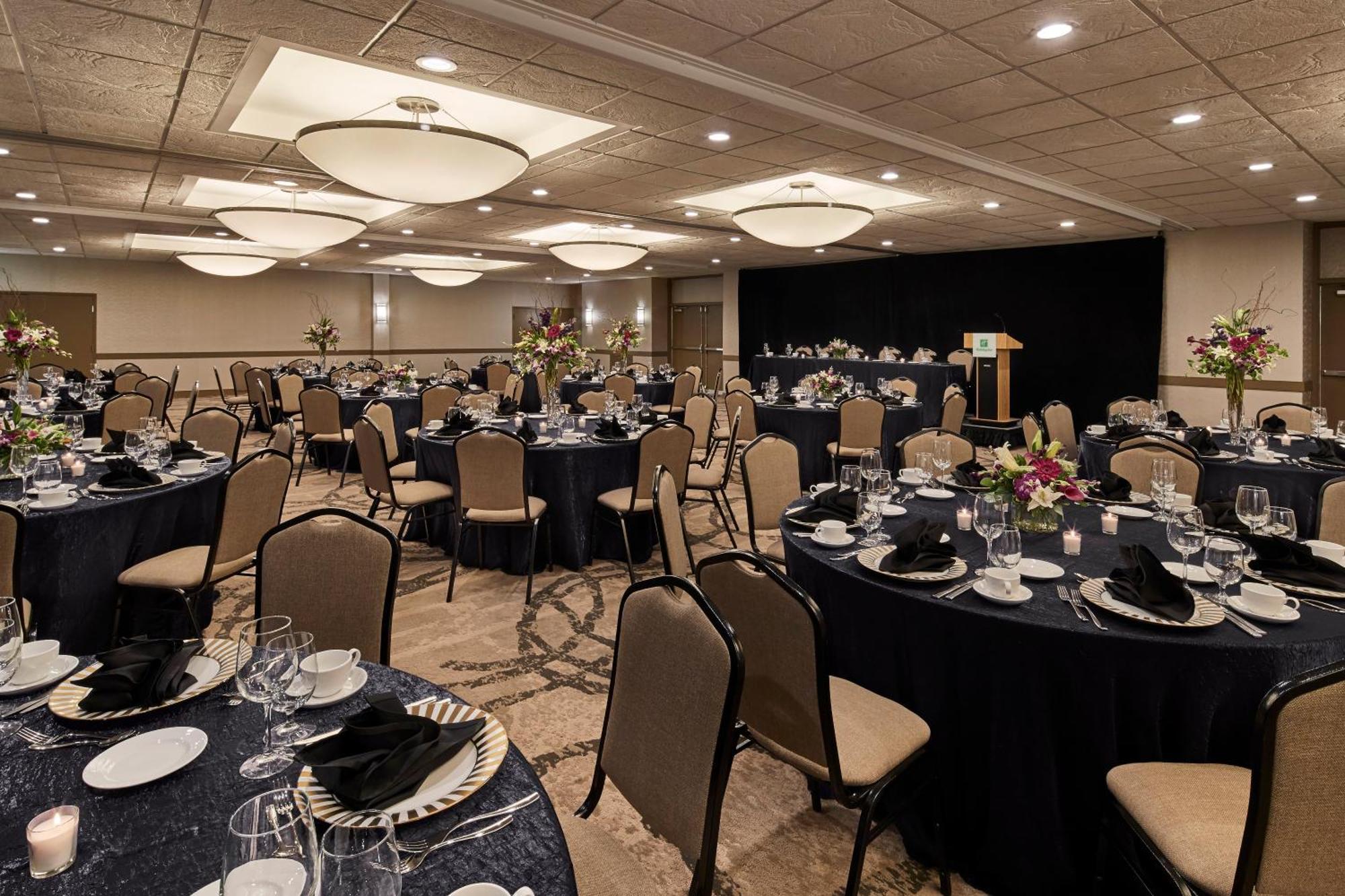 Holiday Inn Alexandria At Carlyle By Ihg Eksteriør billede